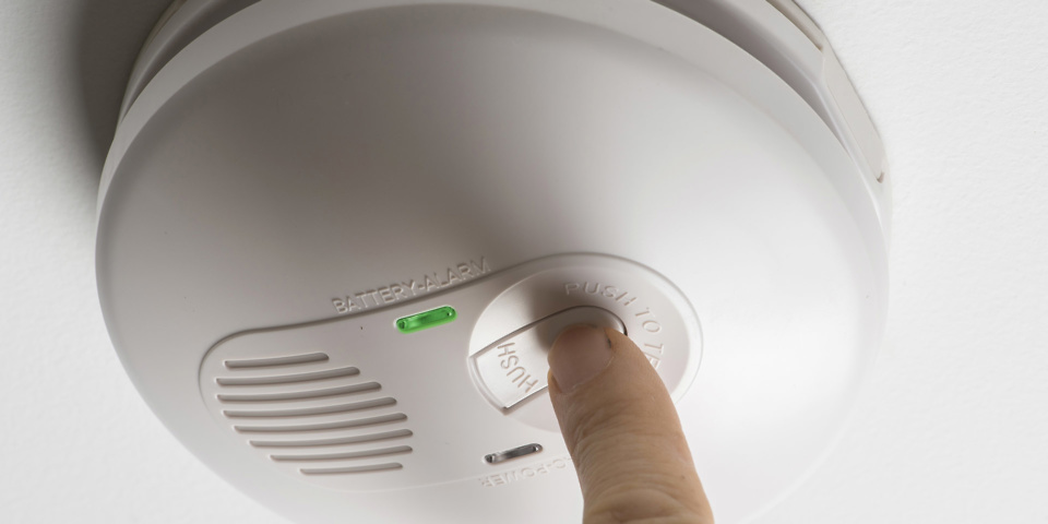 test smoke alarm